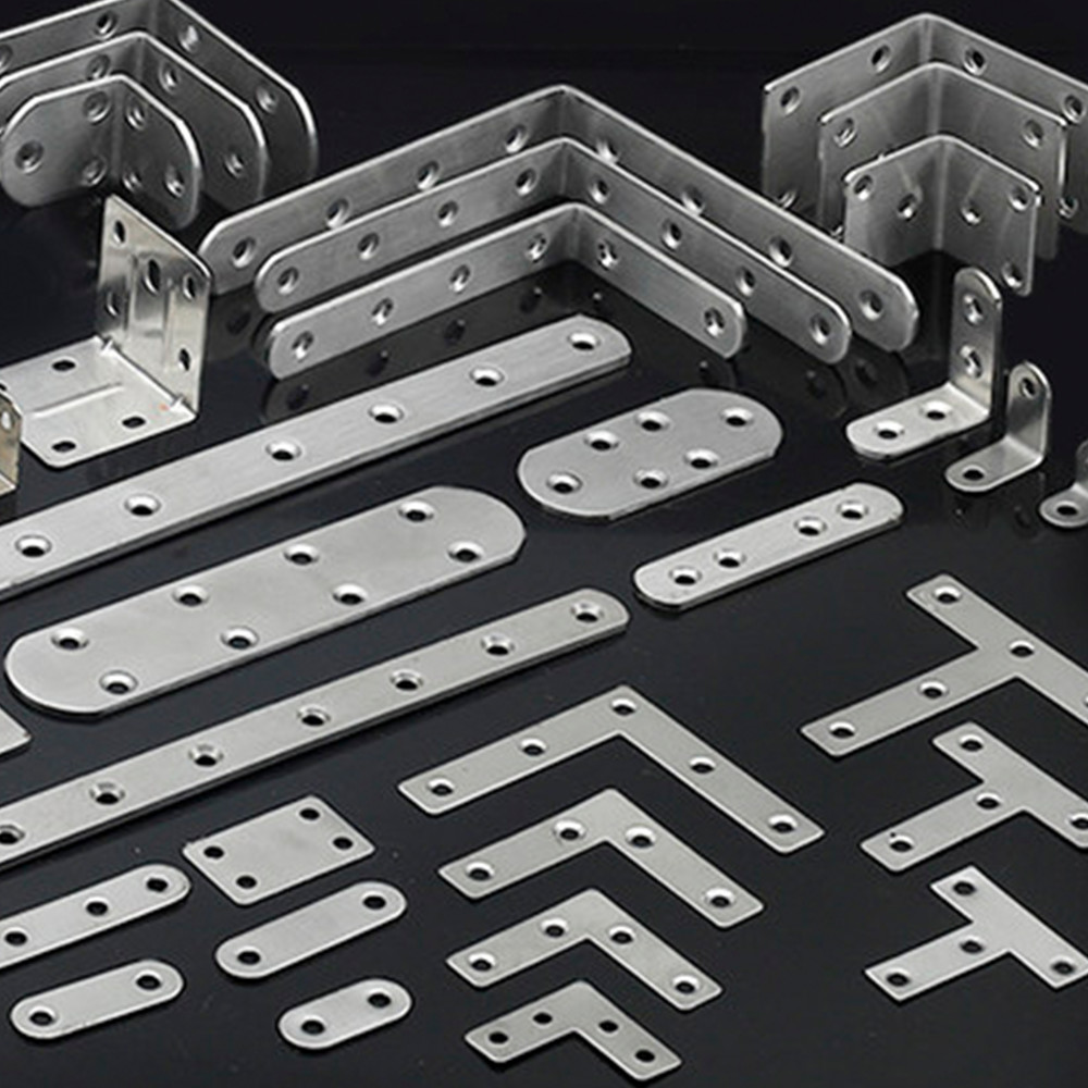 Oval Hole Metal Stamping Parts Motor Overcurrent Connectors For Welding Equipment